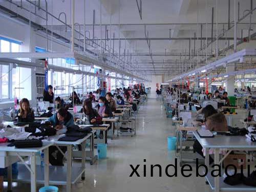 酒店(dian)製(zhi)服(fu)生産車(che)間